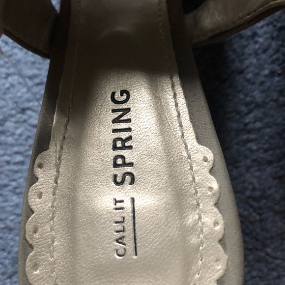 Call it spring ladies bootie shoe olive 8 - Picture 4 of 5